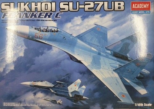 1/48 수호이 SU-27UB 플랭커 C (12240)